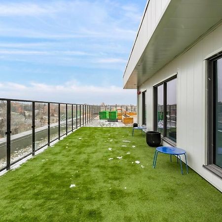 Appartement Chic 1Br Kensington Unit W/Parking à Calgary Extérieur photo